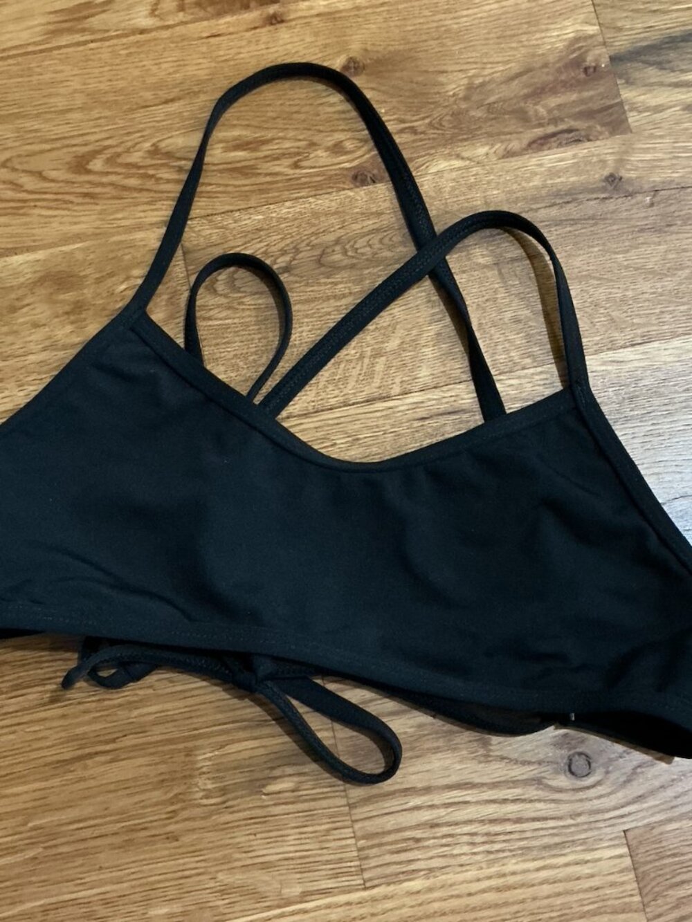 JOLYN Ryan Bikini Top Black Size M